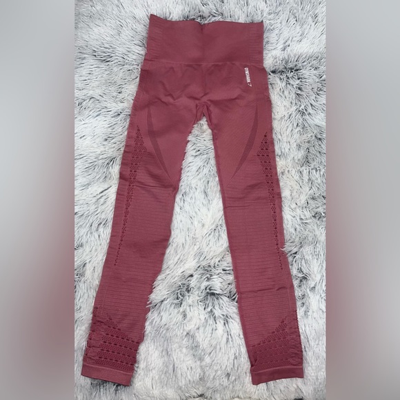 Like new Gymshark energy seamles SET dusty pink small - Picture 3 of 16